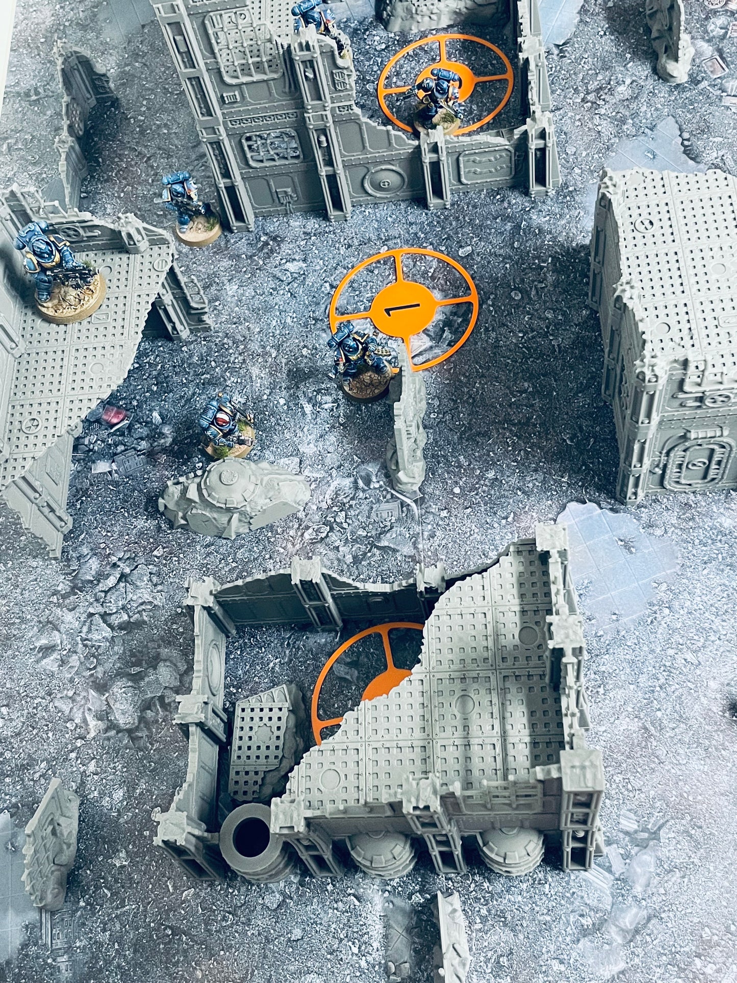 Escenografía "Ruinas Imperiales" compatible con Kill Team VOLKUS