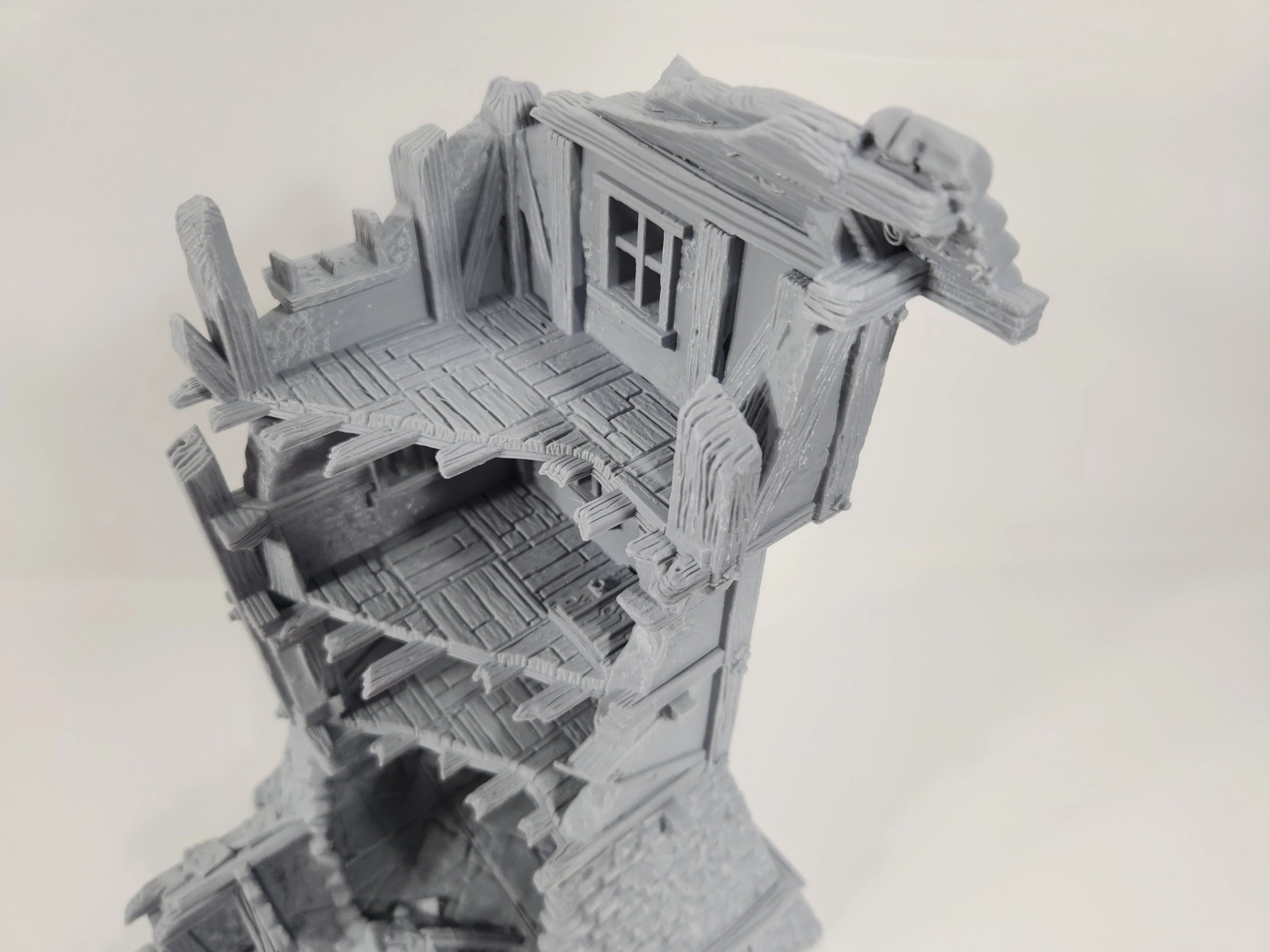 Torre en Ruinas – Escenografía de fantasía en PLA